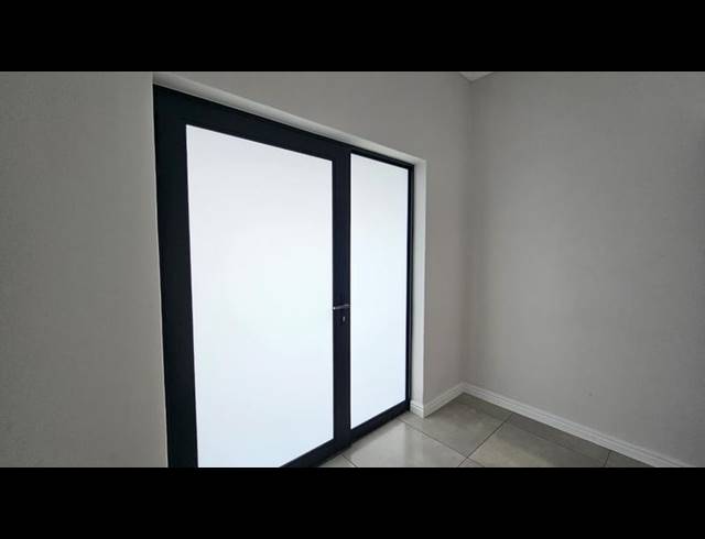 3 BEDROOM HOUSE FOR SALE IN SANDY POINT